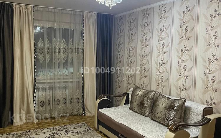 2-комнатная квартира · 44.9 м² · 1/5 этаж, Майкудук, 11а микрорайон 14 за 13 млн 〒 в Караганде, Алихана Бокейханова р-н — фото 2