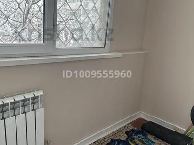 2-комнатная квартира · 50 м² · 2/5 этаж, Желтоксан 88 а — Нур банк , оргтех за 200 000 ₸ в Таразе