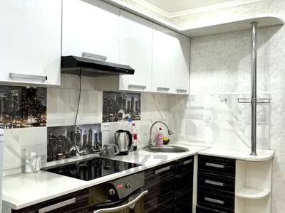 1-комнатная квартира · 37 м² · 2/9 этаж, мкр Юго-Восток, Муканова за 16.5 млн 〒 в Караганде, Казыбек би р-н