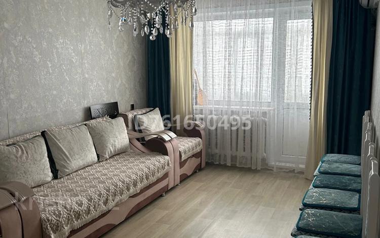 2-комнатная квартира · 44 м² · 5/5 этаж, Майкудук, 11а микрорайон 11 за 17.5 млн ₸ в Караганде, Алихана Бокейханова р-н — фото 2