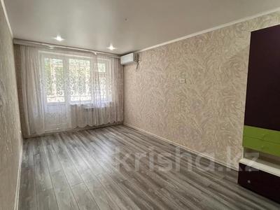 2-бөлмелі пәтер · 45 м² · 2/5 қабат, 1 ш/а, Тургенова, бағасы: 15.5 млн ₸ в Актобе, мкр 5