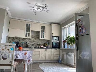 2-комнатная квартира · 73 м² · 8/17 этаж, Навои 37 — Жандосова за 55 млн 〒 в Алматы, Ауэзовский р-н