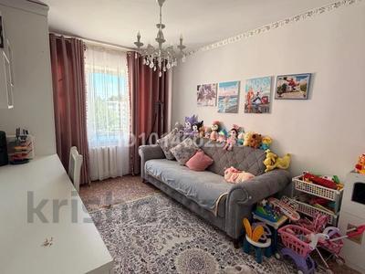 2-бөлмелі пәтер · 64 м² · 4/5 қабат, Бр.Жубановых 19А 4этаж — Напротив ресторана “Казына”, бағасы: 24 млн ₸ в Хромтау