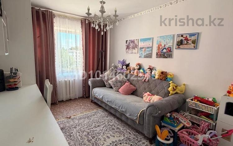 2-бөлмелі пәтер · 64 м² · 4/5 қабат, Бр.Жубановых 19А 4этаж — Напротив ресторана “Казына”, бағасы: 24 млн ₸ в Хромтау — фото 8