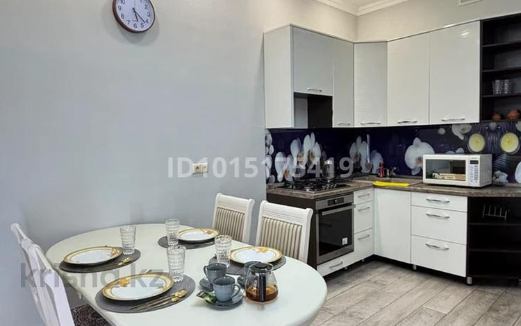 2-бөлмелі пәтер · 70 м² · 5/10 қабат, Гагарина 309, бағасы: 25 300 ₸ в Алматы, Бостандыкский р-н — фото 2