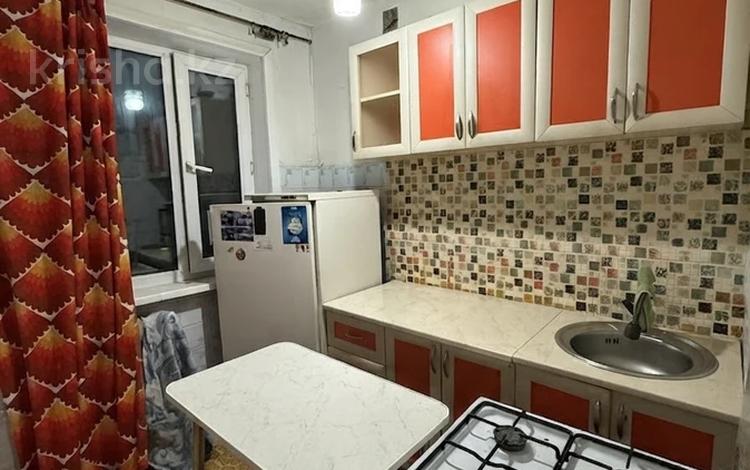 2-бөлмелі пәтер · 45 м² · 3/5 қабат, 40 летия Победы, бағасы: 6.5 млн ₸ в Шахтинске — фото 2