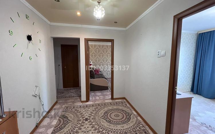 3-комнатная квартира · 61 м² · 5/9 этаж, Сулу тобе 24 за 19 млн ₸ в Актобе, мкр Авиагородок — фото 2