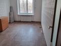 3-бөлмелі пәтер · 60 м² · 3/5 қабат, Кердери 77 — Напротив 11-й школы, бағасы: 20 млн ₸ в Уральске — фото 2