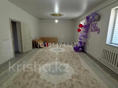 Отдельный дом · 4 комнаты · 137.2 м² · 10 сот., Жамбыл 78/1 за 16 млн ₸ в Кызылтобе