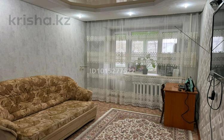 2-комнатная квартира · 56 м² · 1/5 этаж, Набережная 30 за 150 000 ₸ в Семее — фото 2