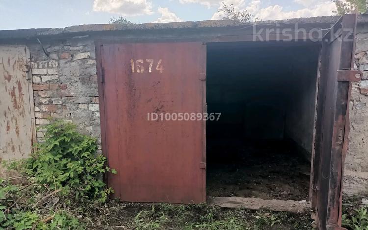 Гараж · 21 м² · мкр Омега, Есенжанова 3/2 — Под мостом Омеговским за 350 000 ₸ в Уральске — фото 2