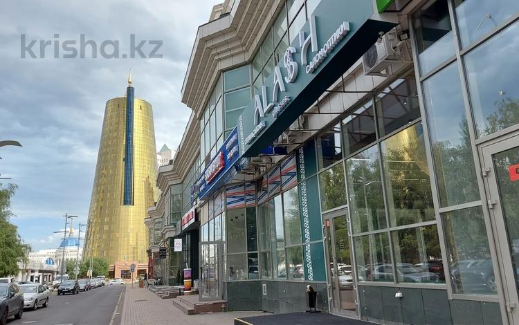Офисы, магазины и бутики, общепит, салоны красоты, медцентры и аптеки, образование, развлечения, кабинеты и рабочие места, студии · 190 м² за 2 млн 〒 в Астане, Есильский р-н — фото 2