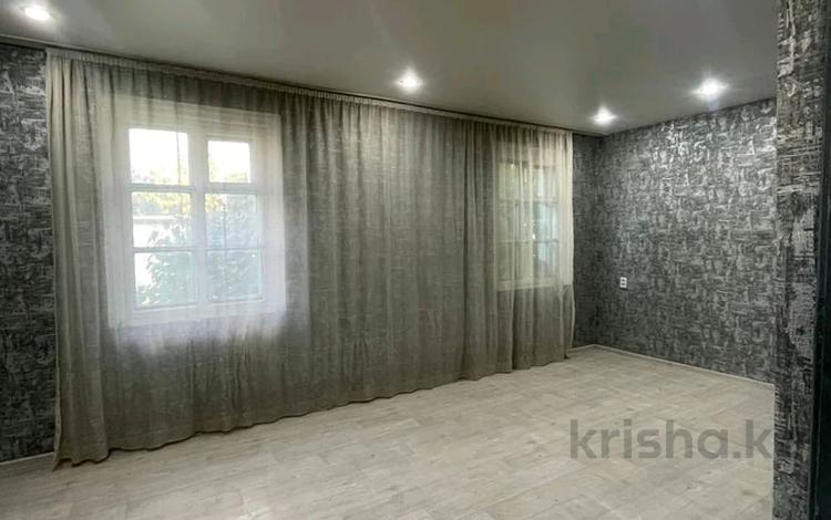 Часть дома · 2 комнаты · 47 м² · 4.5 сот., Коконская 30 за 6.7 млн ₸ в Семее — фото 2