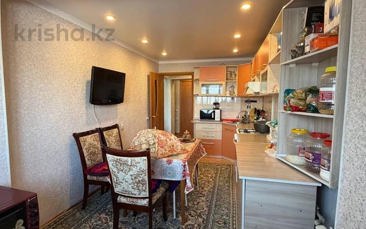 4-бөлмелі пәтер · 90 м² · 2/5 қабат, Самал 21, бағасы: 25.5 млн ₸ в Талдыкоргане, мкр Самал — фото 2