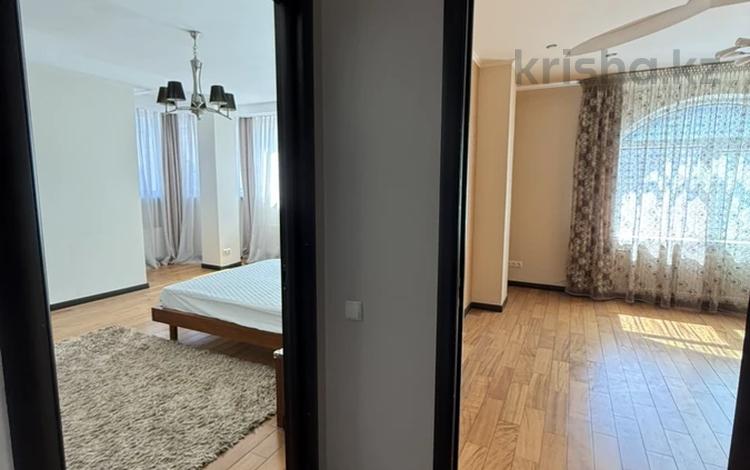 3-бөлмелі пәтер · 118 м² · 12/16 қабат, Ходжанова 76, бағасы: ~ 90 млн ₸ в Алматы, Бостандыкский р-н — фото 2