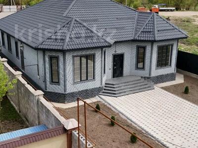 Отдельный дом · 5 комнат · 212 м² · 7 сот., Кажимукана 1г — Село Аскара Токпанова за 65 млн 〒 в Боралдае (Бурундай)