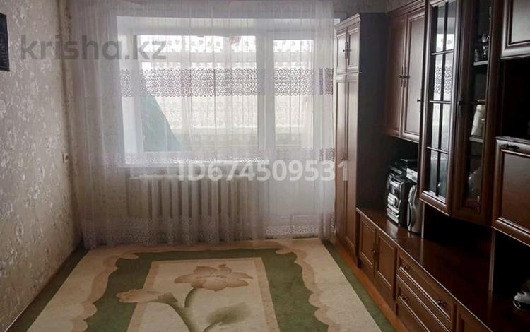 3-бөлмелі пәтер · 58.5 м² · 4/4 қабат, Булвар Независмости 10, бағасы: 7.5 млн ₸ в Темиртау — фото 2