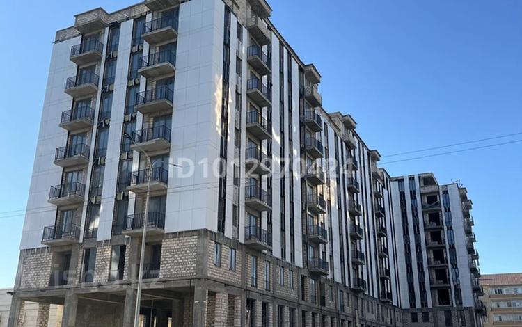 2-бөлмелі пәтер · 83 м² · 4/8 қабат, 17-й мкр, ​17-й микрорайон, бағасы: 24 млн ₸ в Актау — фото 2