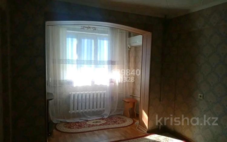 4-бөлмелі пәтер · 79 м² · 2/5 қабат, Акмешит 11 — напротив поликлиники Сеним,школа 136, бағасы: 16 млн ₸ в  — фото 3