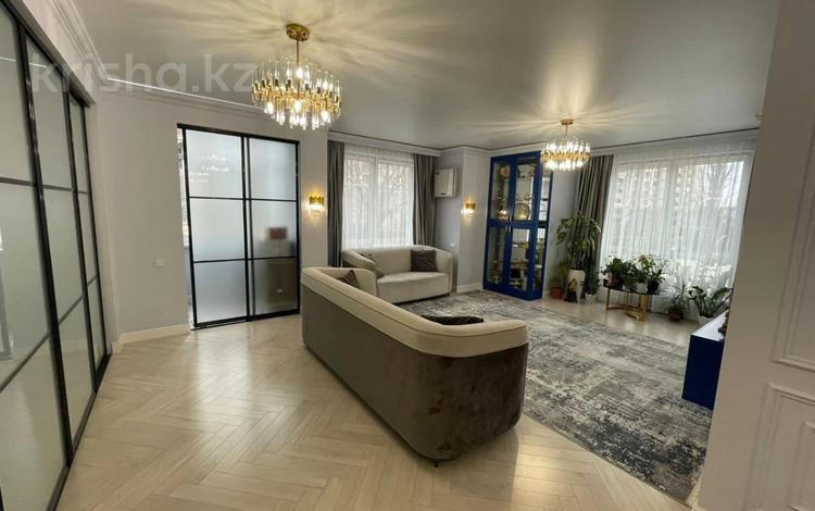 4-комнатная квартира · 150 м² · 2/13 этаж, Аль-Фараби за 136 млн ₸ в Алматы, Бостандыкский р-н — фото 2