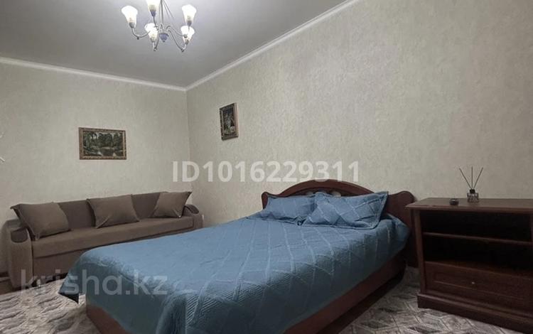 1-комнатная квартира · 40 м² · 2/5 этаж, Абая 130 за 150 000 ₸ в Таразе — фото 2