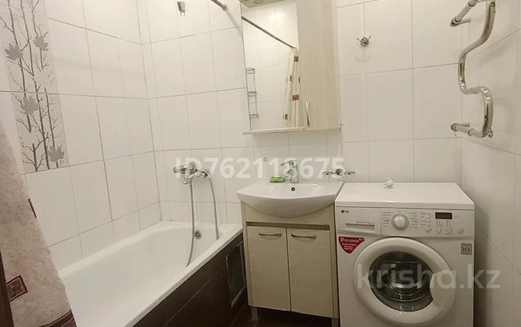 3-комнатная квартира · 80 м² · 1/7 этаж, Ауэзова 25 за 210 000 〒 в Атырау, мкр Жилгородок — фото 2