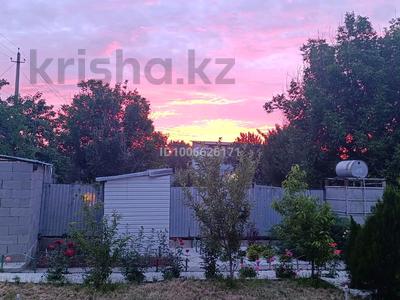 Дача · 2 комнаты · 21 м² · 5.5 сот., 10 за 19 млн 〒 в Алатау