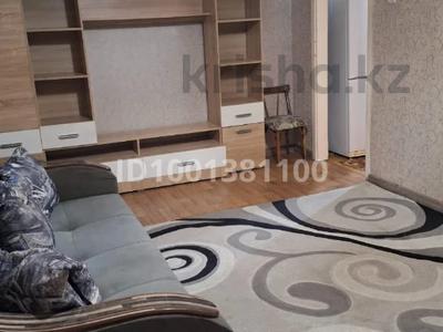 Пәтерлер в Алматы: 2-бөлмелі пәтер · 42 м² · 4/4 қабат · ай сайын, мкр №12, бағасы: 230 000 〒 2-бөлмелі пәтер · 42 м² · 4/4 қабат · ай сайын, мкр №12, бағасы: 230 000 〒 в Алматы, Ауэзовский р-н
