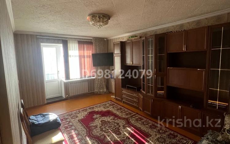 2-бөлмелі пәтер · 48 м² · 2/10 қабат, мкр Юго-Восток, Строителей 13 — Рынок Арай, бағасы: 160 000 ₸ в Караганде, Казыбек би р-н — фото 2