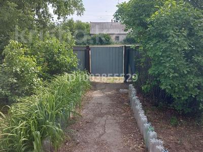 Отдельный дом · 6 комнат · 99 м² · 53 сот., Достык 40 — Школы за 40 млн 〒 в Мартуке