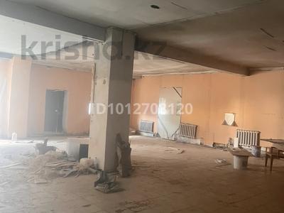 Свободное назначение, магазины и бутики, склады, азс, автосервисы и автомойки · 270 м² за 450 000 ₸ в Астане, р-н Байконур
