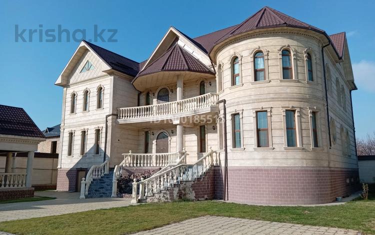 Дом · 12 комнат · 1200 м², Сагындыкова 41 — Золотой квадрат за 100 000 〒 в Таразе — фото 2