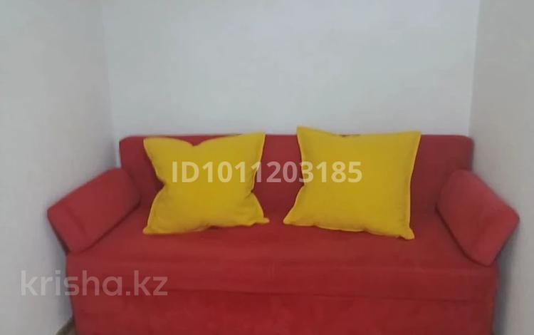 1-бөлмелі пәтер · 30 м² · 1 қабат, Рысбек батыра 3, бағасы: 100 000 ₸ в Таразе — фото 2