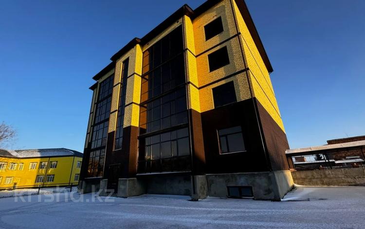 2-комнатная квартира · 72 м² · 2/4 этаж, Ауэзова 65/1 за 18 млн 〒 в Аксу — фото 7