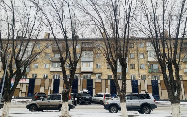 2-бөлмелі пәтер · 42.2 м² · 3/5 қабат, мкр Новый Город, Нуркена Абдирова 44/1, бағасы: 15.1 млн ₸ в Караганде, Казыбек би р-н — фото 2