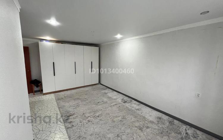 1-бөлмелі пәтер · 34 м² · 4/5 қабат, Айтеке би 53, бағасы: 8.5 млн ₸ в Хромтау — фото 2