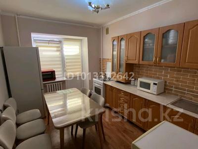 3-комнатная квартира · 75 м² · 4/5 этаж, Курмангазы 1 за 28 млн ₸ в Атырау, мкр Авангард-3