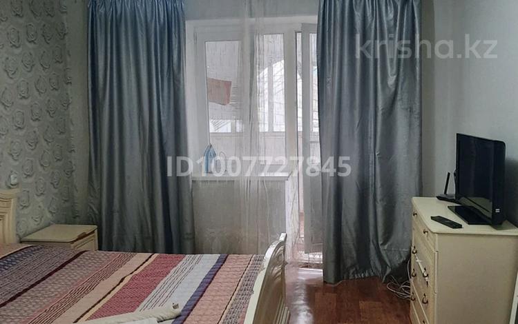 1-комнатная квартира · 35 м² · 2/10 этаж, проспект Абая 71/1 — Айтиева за 8 000 ₸ в Уральске, мкр Школьник — фото 2