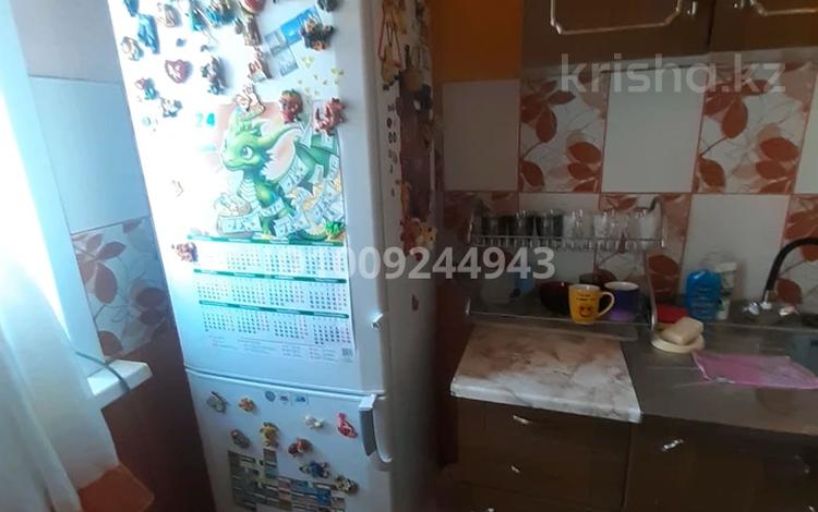 2-бөлмелі пәтер · 42 м² · 3/5 қабат, СЕЙФУЛЛИНА 5 1 — ВОСТОК КАФЕ ЖАНАР, бағасы: 6.8 млн ₸ в Темиртау — фото 2