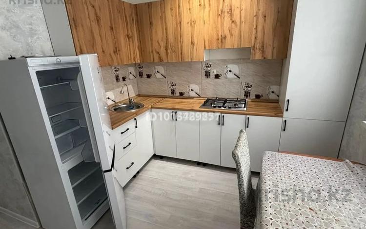 2-комнатная квартира · 65 м² · 7/8 этаж, 19-й мкр 45 за 19.5 млн ₸ в Актау — фото 7