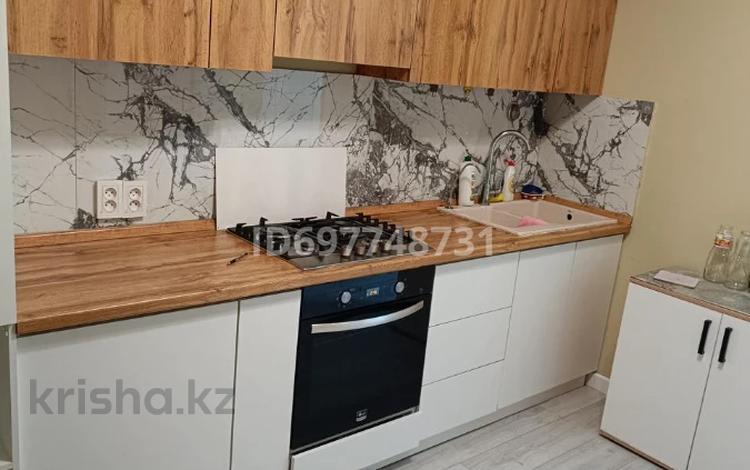 2-бөлмелі пәтер, 60 м², 3/9 қабат, Розыбакиева 293 — Аль-Фараби, бағасы: 55.5 млн 〒 в Алматы, Бостандыкский р-н — фото 2