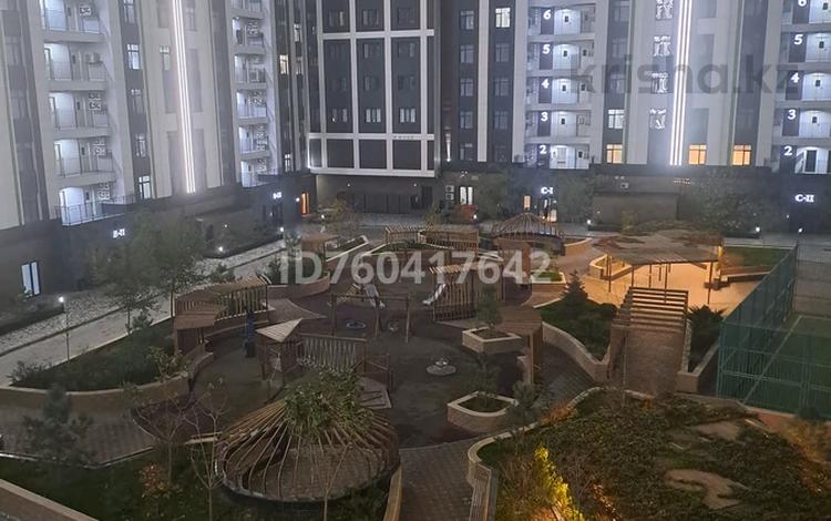 3-комнатная квартира · 100 м² · 4/10 этаж, 19-й мкр №14 участок за 65 млн ₸ в Актау — фото 2