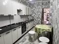 2-бөлмелі пәтер · 60 м² · 2/5 қабат, Улы Дала ш/а. 22 — 64 мектептің дәл жаны, бағасы: 150 000 ₸ в Таразе, мкр Улы Дала — фото 2