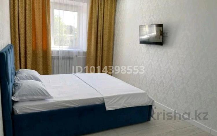 1-комнатная квартира · 44 м² · 1/9 этаж, Абай за 7 000 ₸ в Уральске, мкр Школьник — фото 2