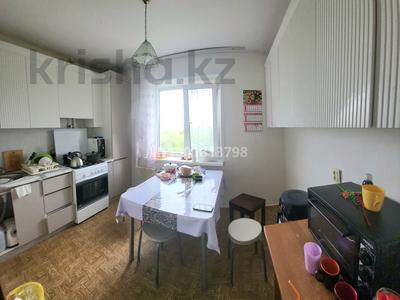 4-бөлмелі пәтер · 100 м² · 5/6 қабат, мкр Жилгородок, Есет батыра 3, бағасы: 25 млн ₸ в Актобе