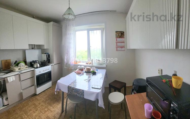 4-бөлмелі пәтер · 100 м² · 5/6 қабат, мкр Жилгородок, Есет батыра 3, бағасы: 25 млн ₸ в Актобе — фото 2