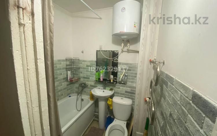 2-бөлмелі пәтер · 42.6 м² · 1/5 қабат, Майкудук, 12й микрорайон 23, бағасы: 9.5 млн ₸ в Караганде, Алихана Бокейханова р-н — фото 2
