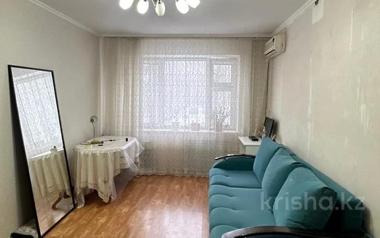 2-бөлмелі пәтер · 54 м² · 2/6 қабат, 4 ш/а 31, бағасы: 18 млн ₸ в Уральске, мкр 4 — фото 2