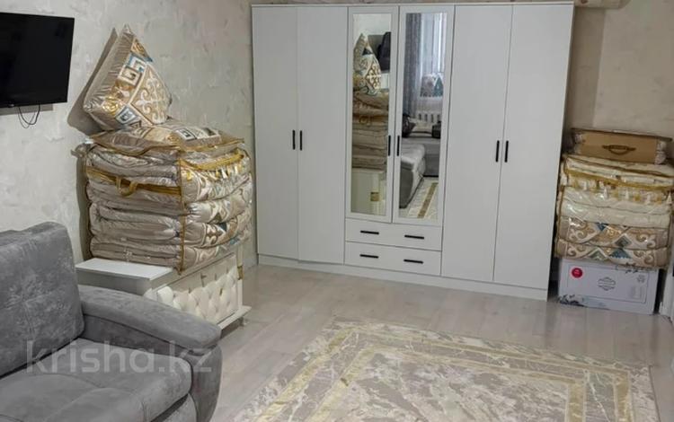 1-бөлмелі пәтер · 34.6 м² · 6/6 қабат, 2 ш/а., улица Братьев Жубановых, бағасы: 11 млн ₸ в Актобе, мкр 8 — фото 7
