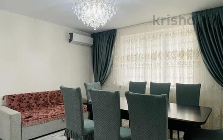 2-комнатная квартира · 60 м² · 2/5 этаж, мкр Акжайык 69/9 за 180 000 ₸ в Шымкенте, Абайский р-н — фото 2